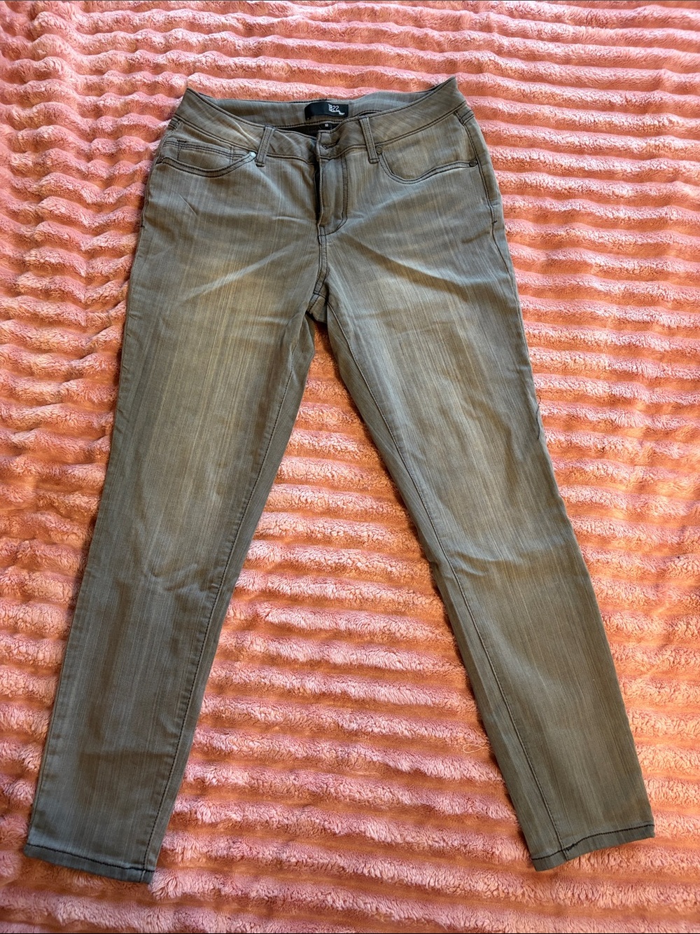 1822 Denim Gray Skinny Jeans with Pinstripe Texture